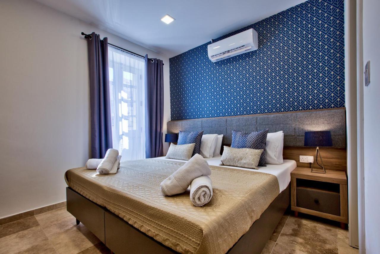 Valletta Luxury 4-Bedroom Duplex With Stunning Sea Views Private Terrace And Jacuzzi Exterior photo